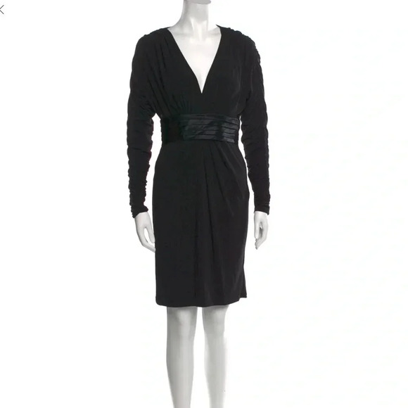 NWT Sue Wong v neck cocktail dress black ruched long sleeve open back Size 10 - Picture 1 of 6